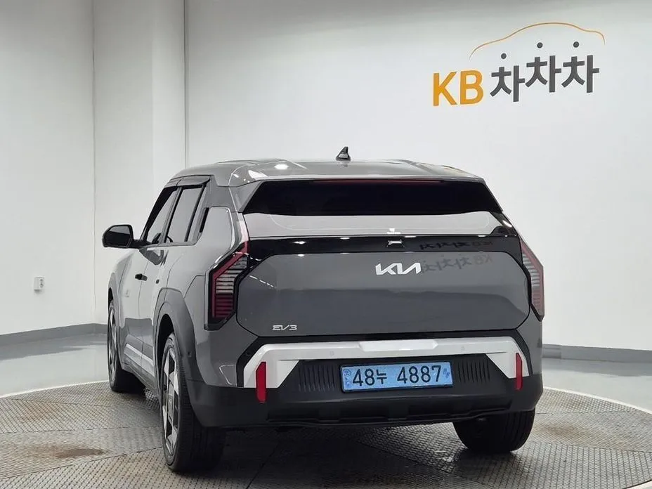 Kia EV3 — фото 4