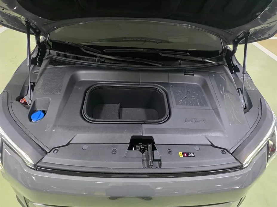 Kia EV3 — фото 8