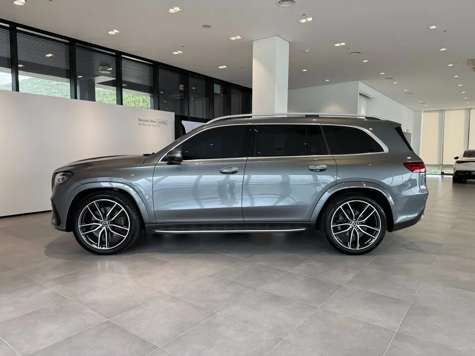 Mercedes-Benz GLS-Class — фото 9