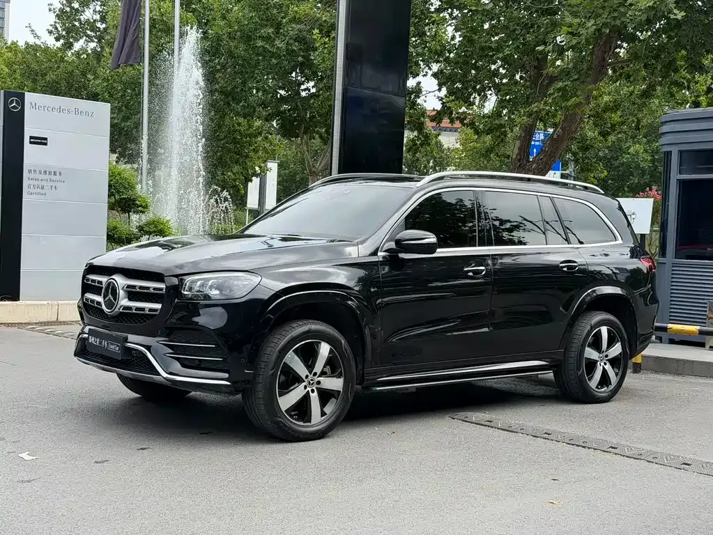 Mercedes-Benz GLS — фото 1
