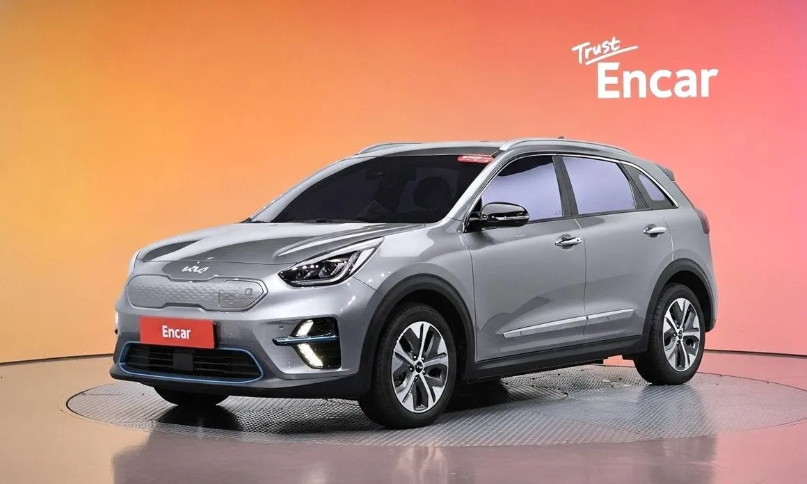 Kia Niro — фото 1