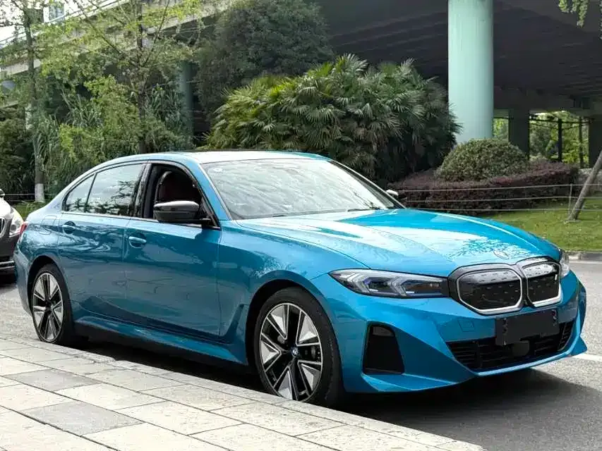 BMW i3 — фото 9