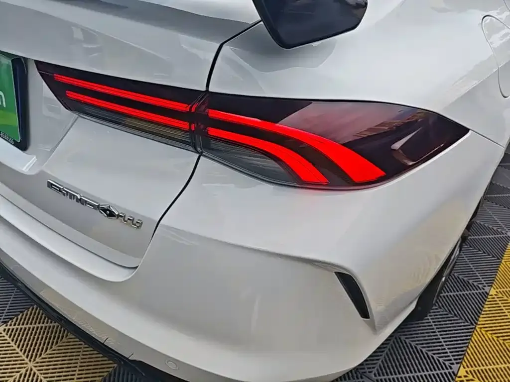 GAC Motor Shadow Leopard — фото 10