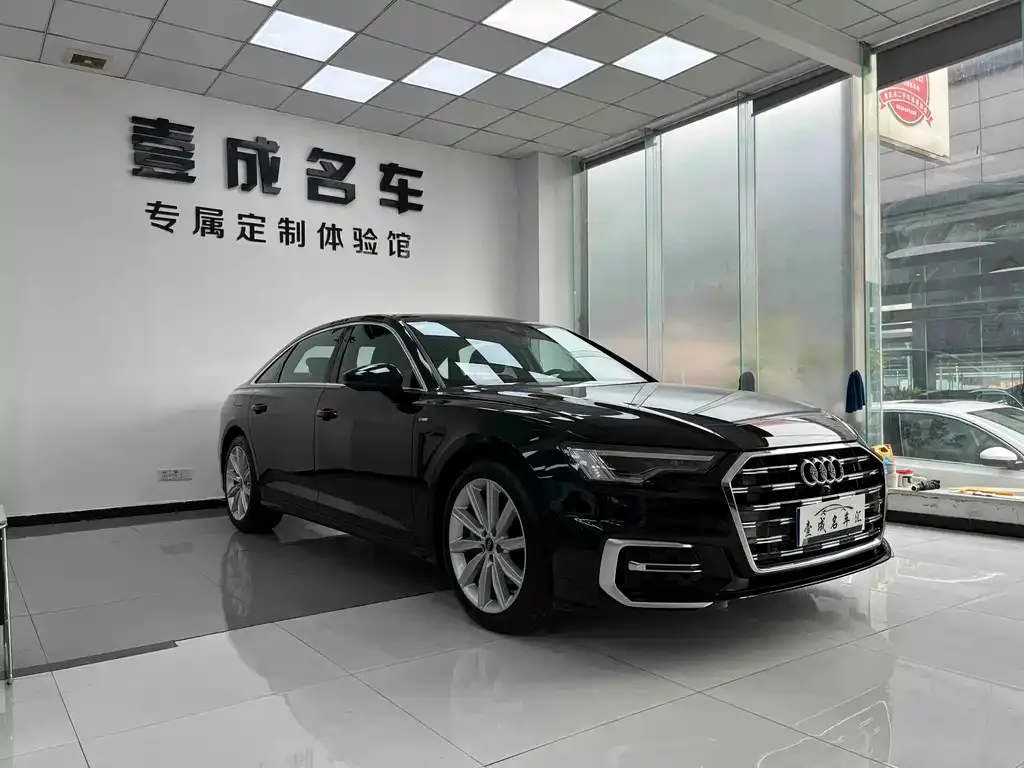 Audi A6L — фото 5