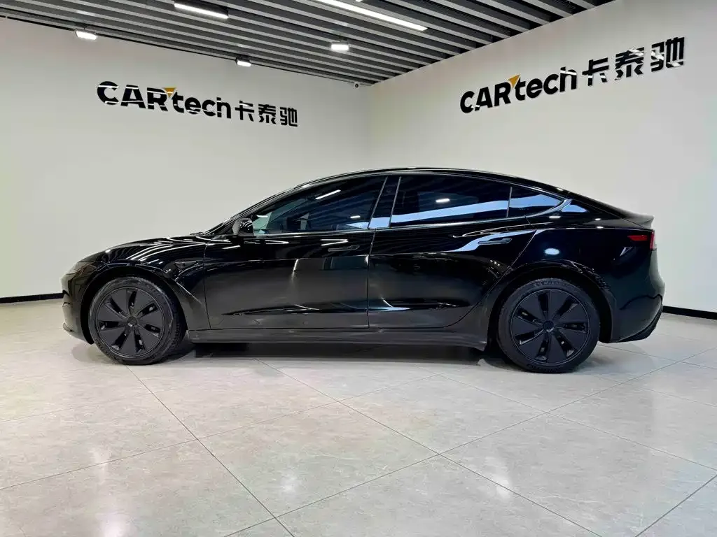 Tesla Model 3 — фото 6