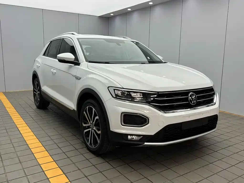 Volkswagen T-Roc — фото 4