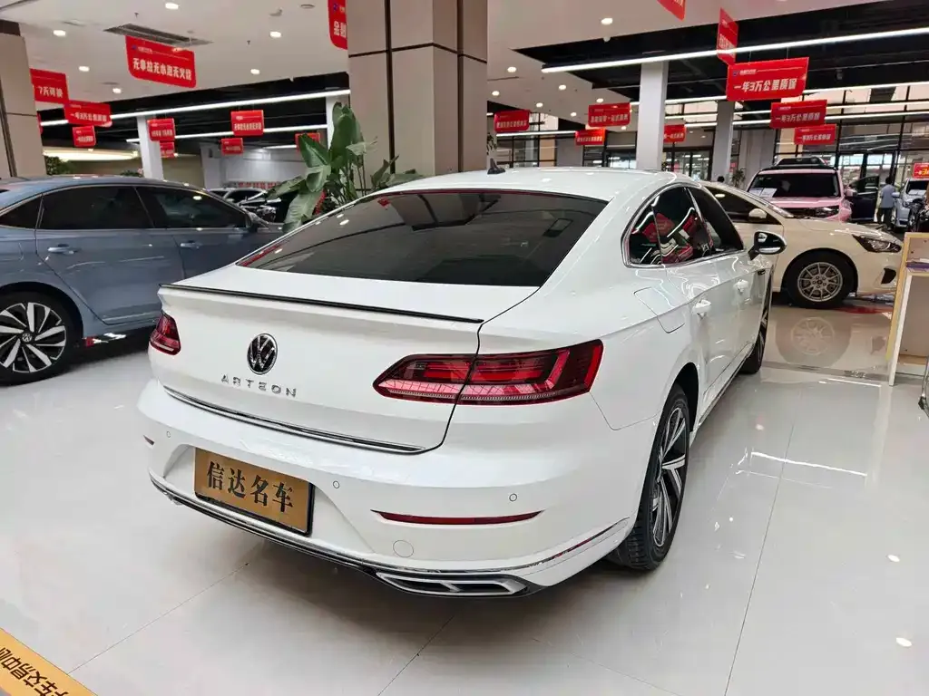 Volkswagen CC — фото 9