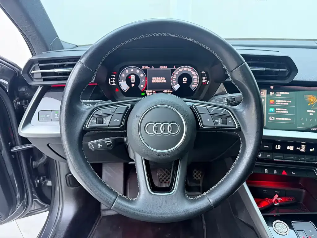 Audi A3 — фото 9