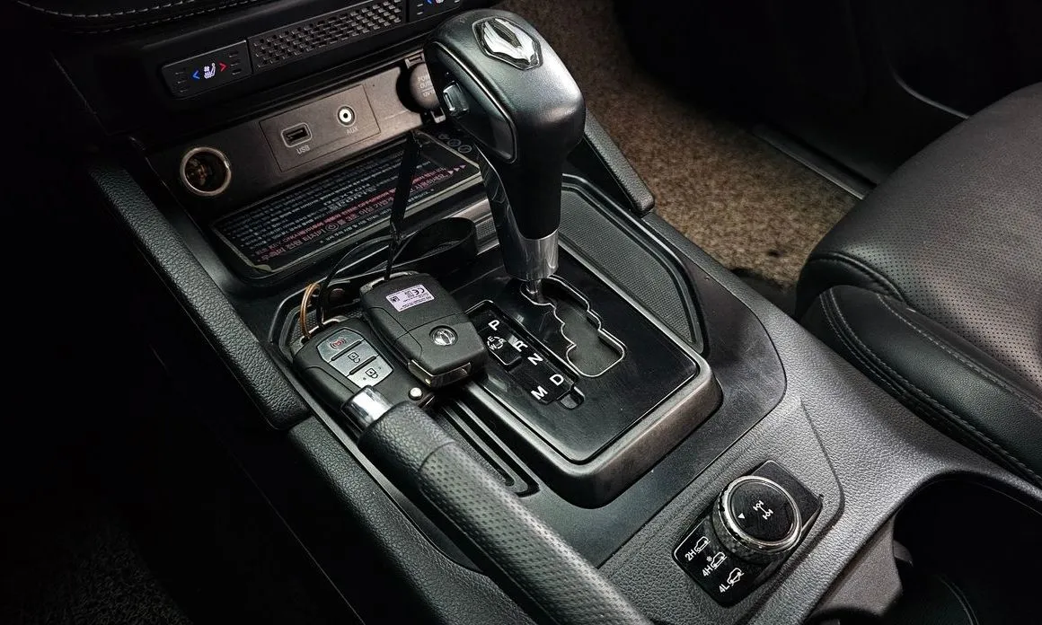 KG Mobility (Ssangyong) Rexton — фото 5