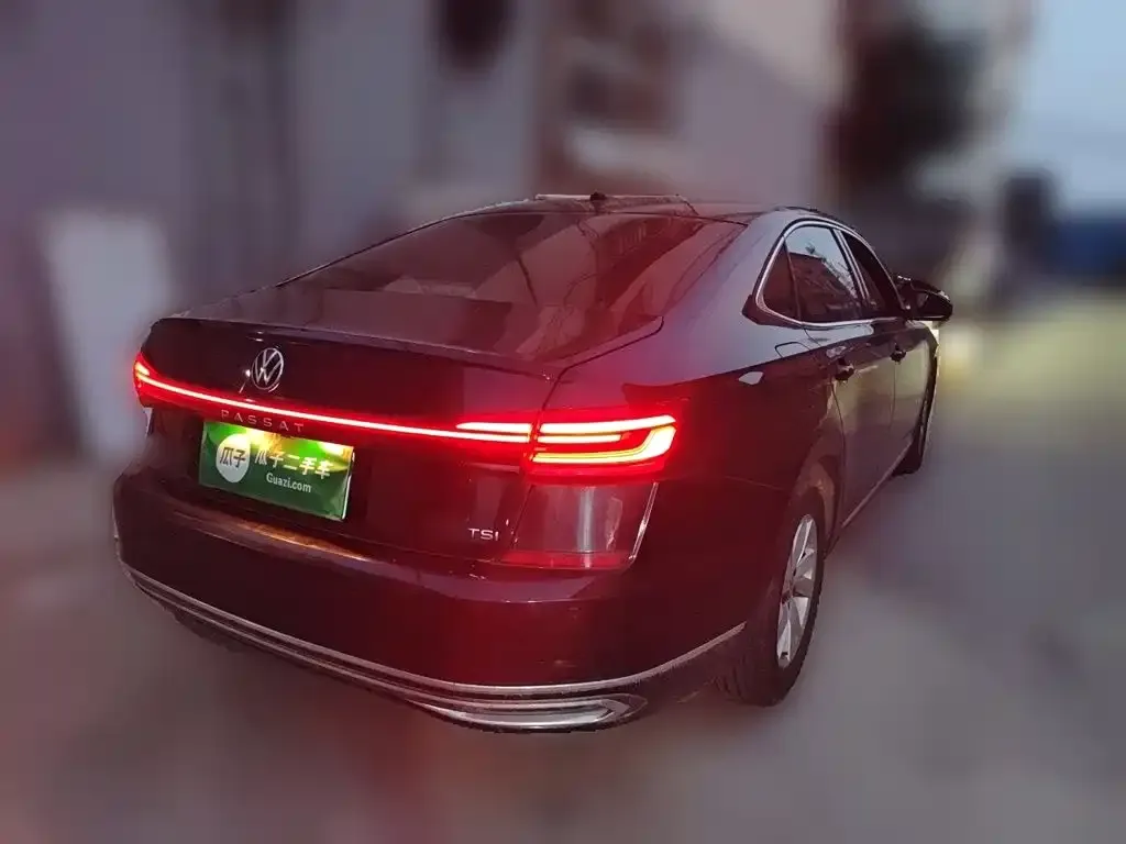 Volkswagen Passat — фото 5