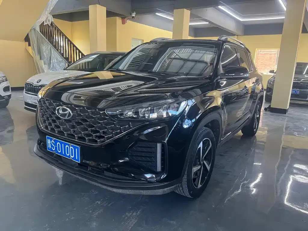 Hyundai ix35 — фото 1