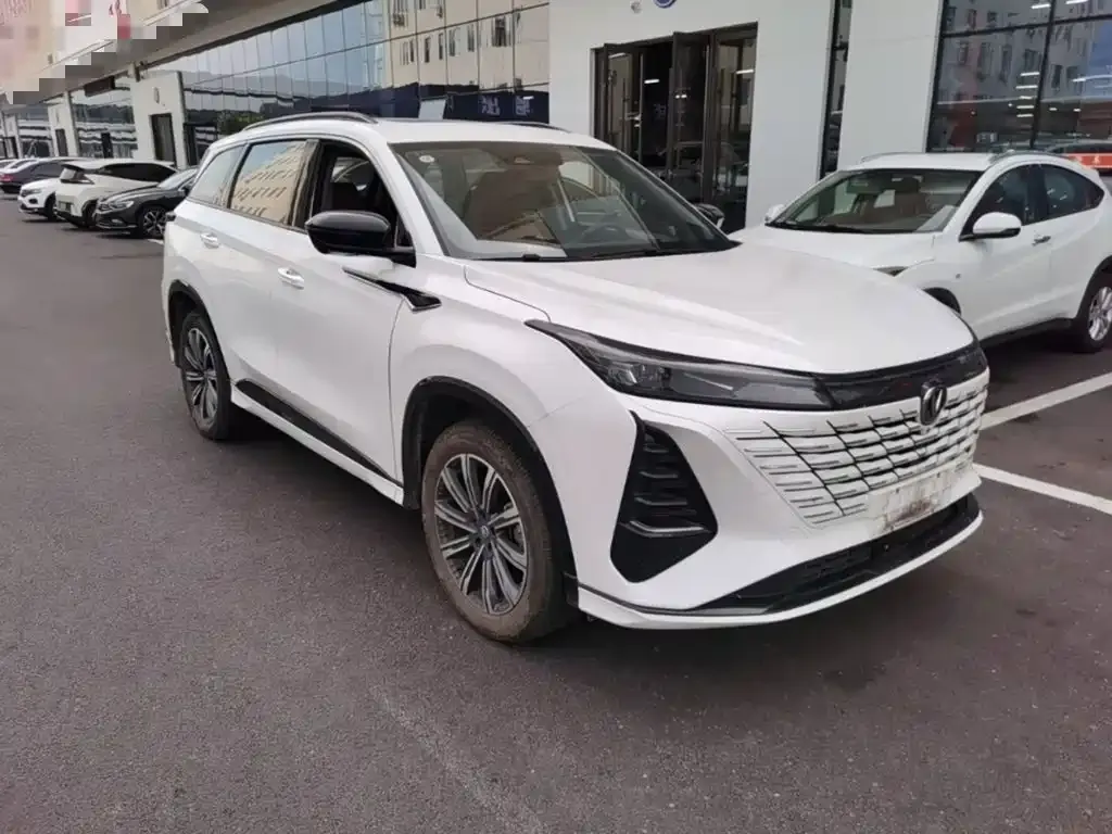 Changan CS75PLUS — фото 7