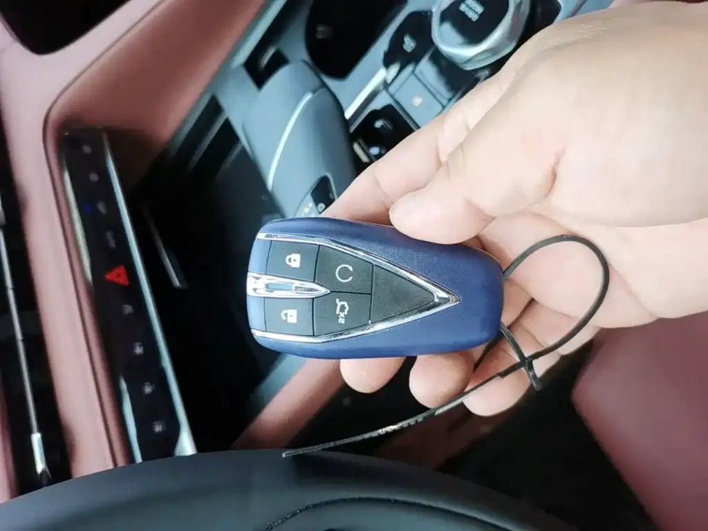 Changan CS75PLUS — фото 2