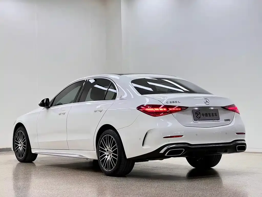 Mercedes-Benz C-Class — фото 6