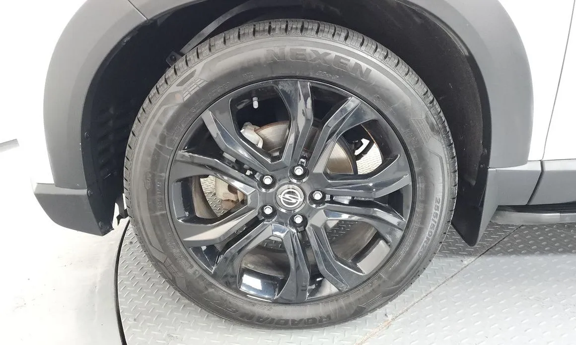 KG Mobility (Ssangyong) Rexton — фото 10