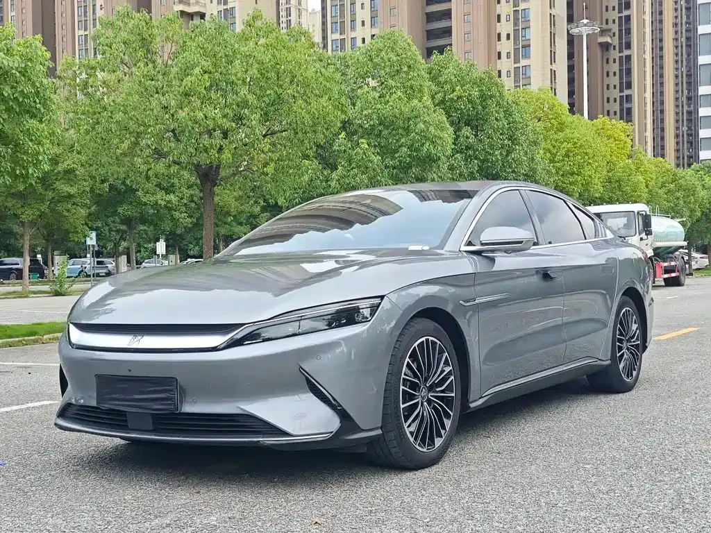 BYD Han — фото 1