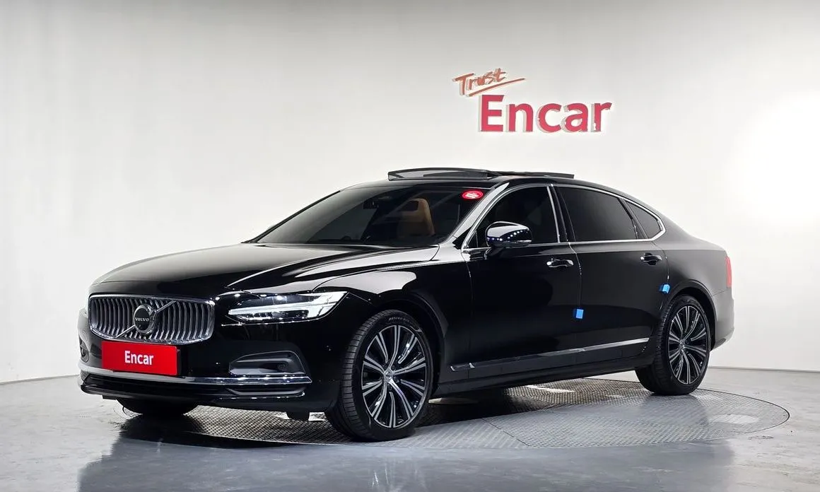 Volvo S90 — фото 1