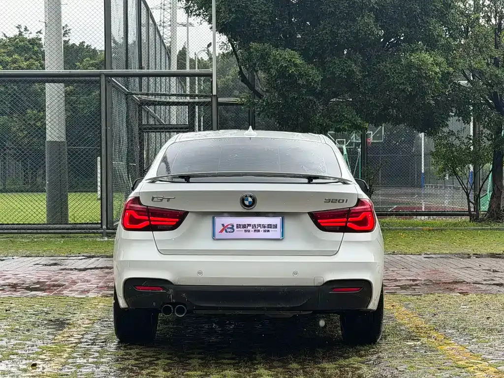 BMW 3 Series GT — фото 6
