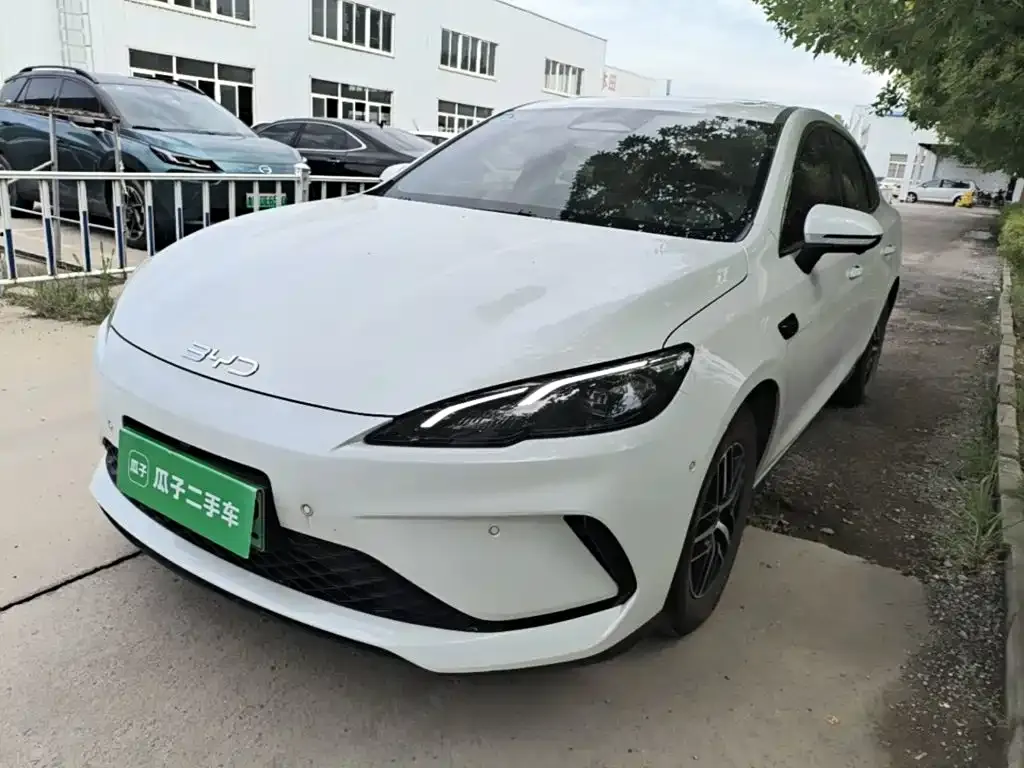 BYD Seal 05 DM-i — фото 1