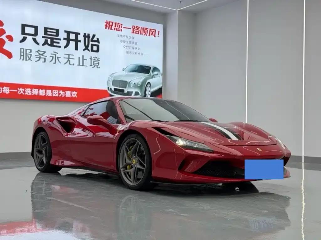 Ferrari F8 — фото 7