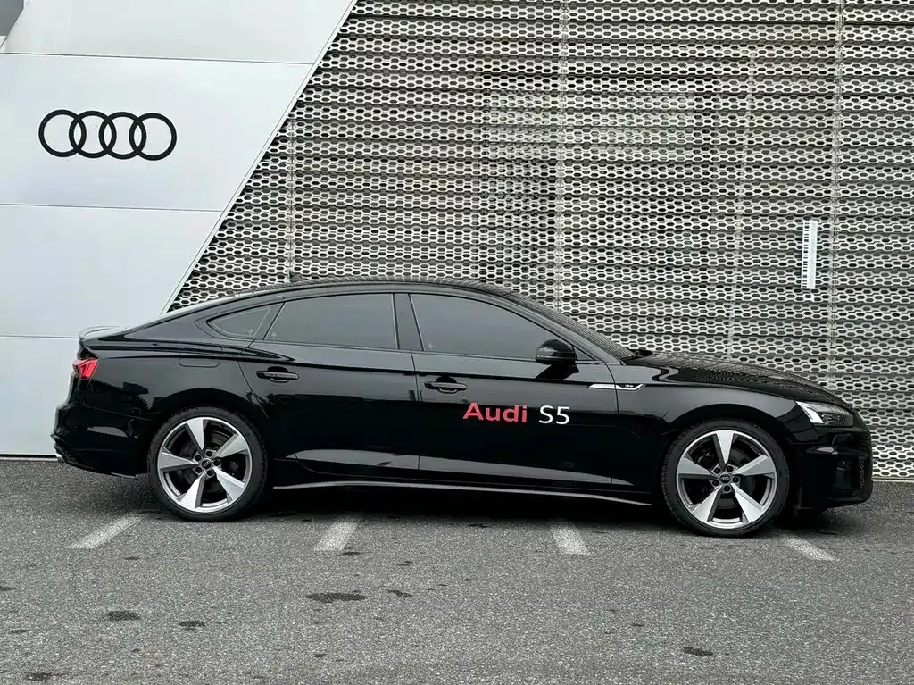 Audi S5 — фото 10
