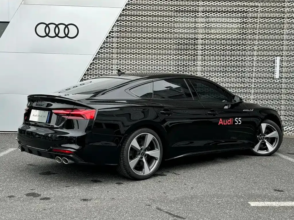 Audi S5 — фото 8