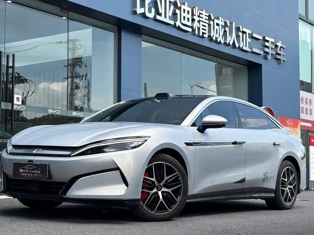 BYD Han L — фото 1