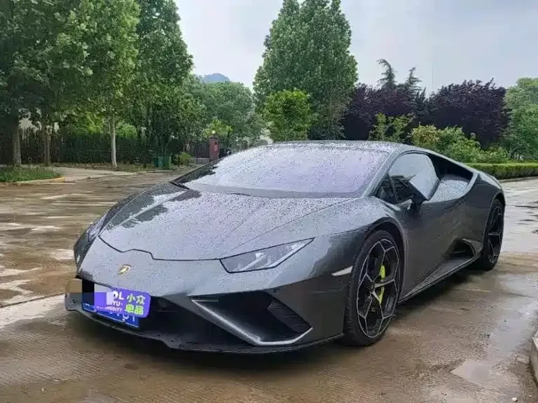 Lamborghini Huracan — фото 1