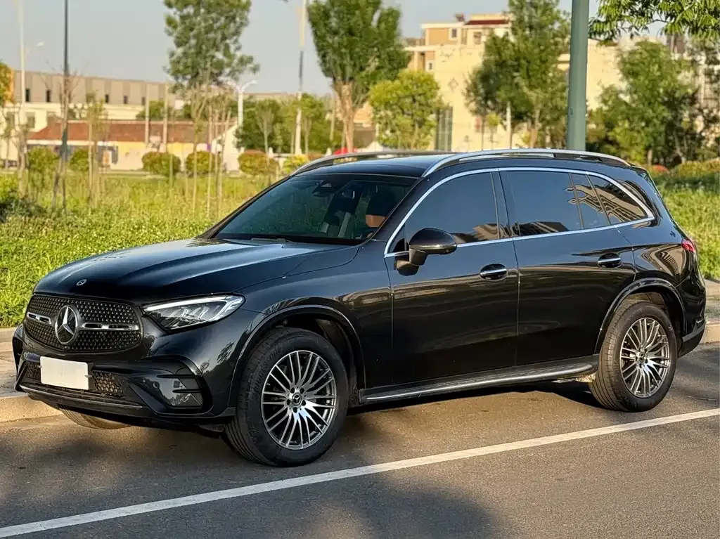 Mercedes-Benz GLC — фото 1