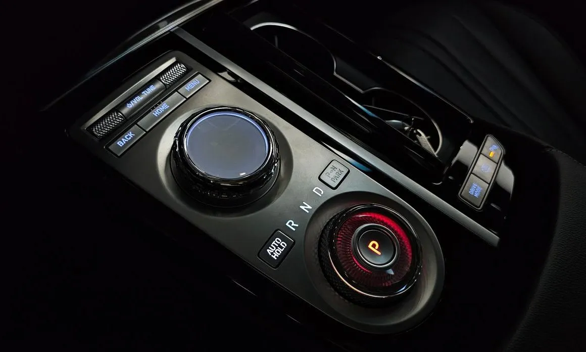 Genesis G80 — фото 2