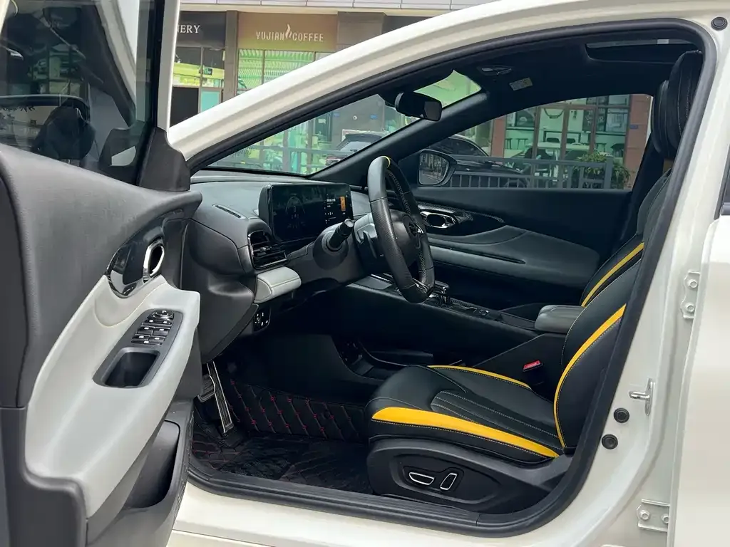 GAC Motor Shadow Leopard — фото 2