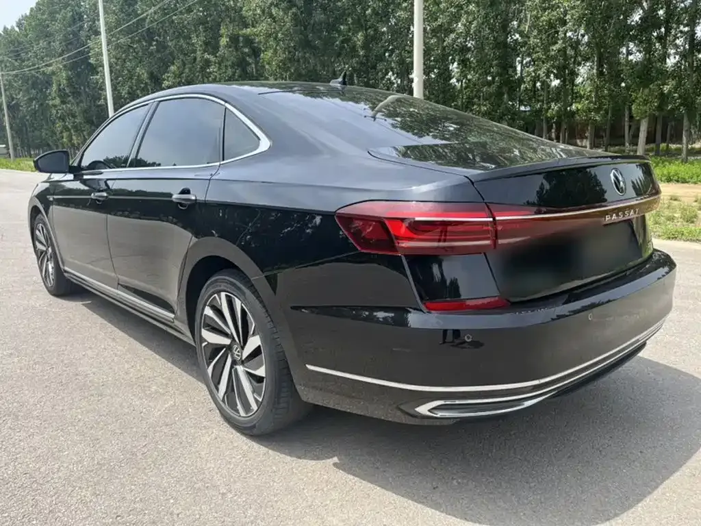 Volkswagen Passat — фото 2