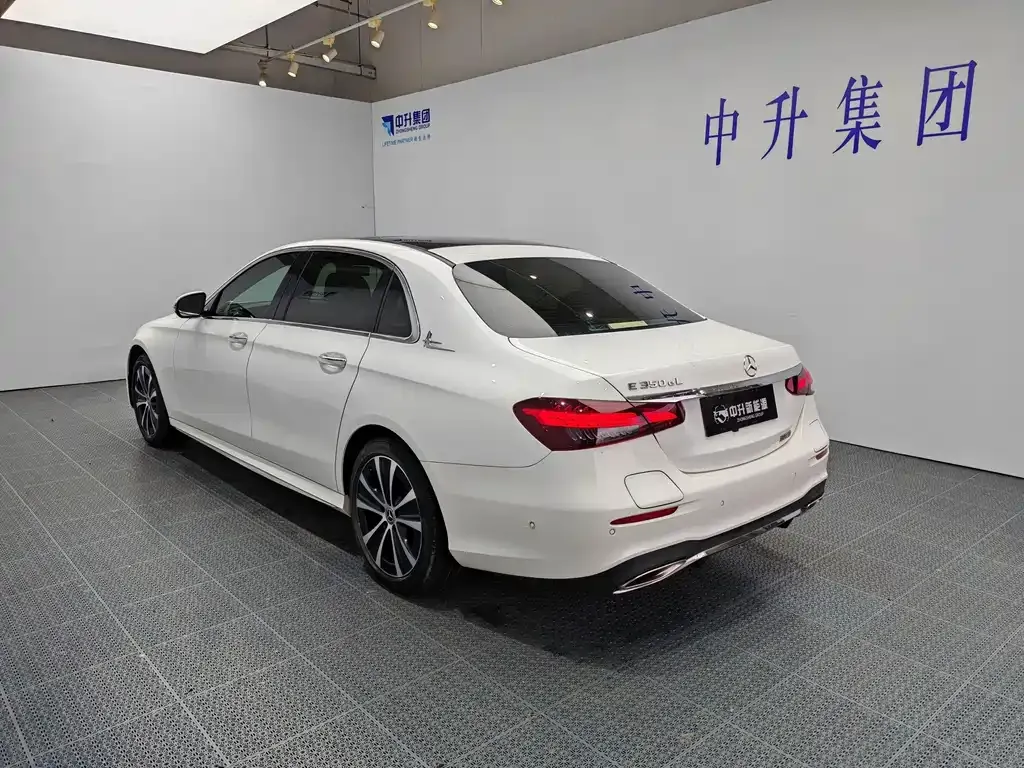 Mercedes-Benz E-Class New Energy — фото 7
