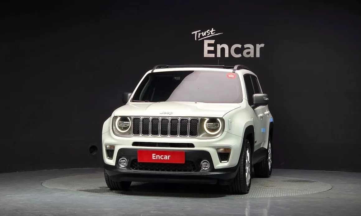 Jeep Renegade — фото 2
