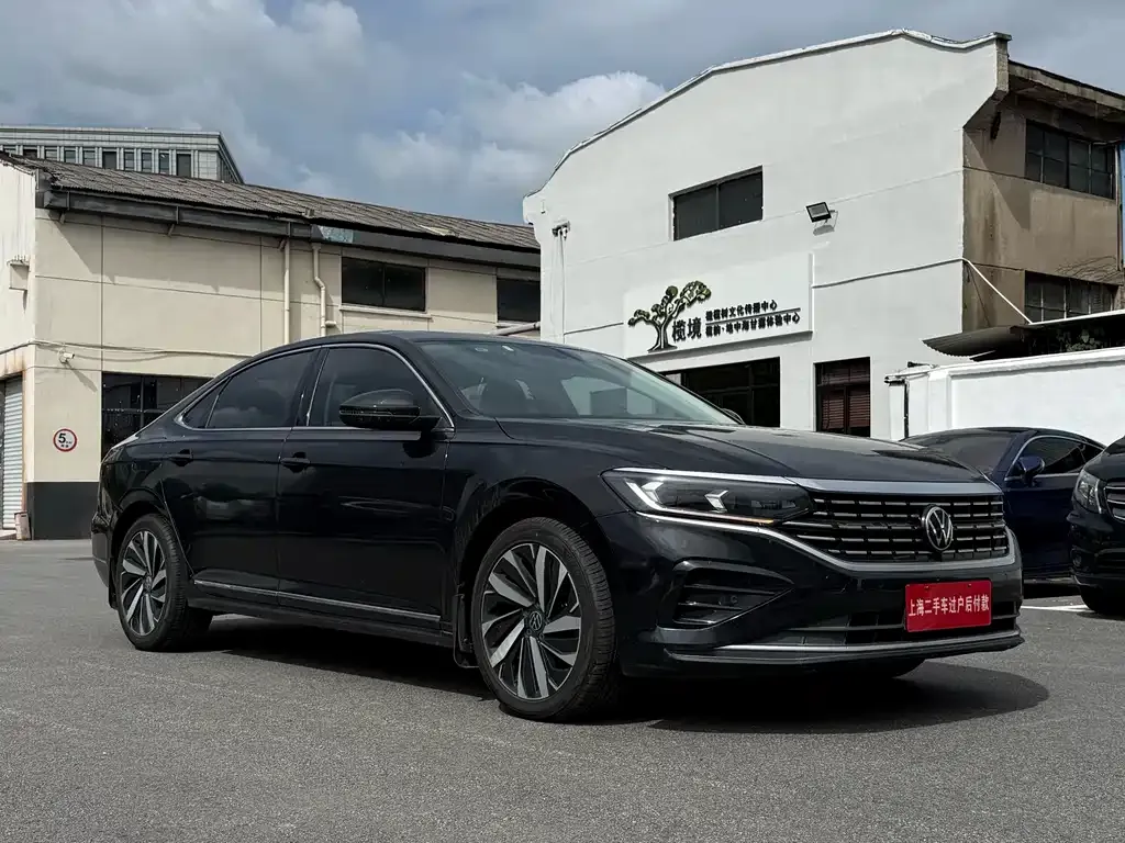 Volkswagen Passat — фото 4
