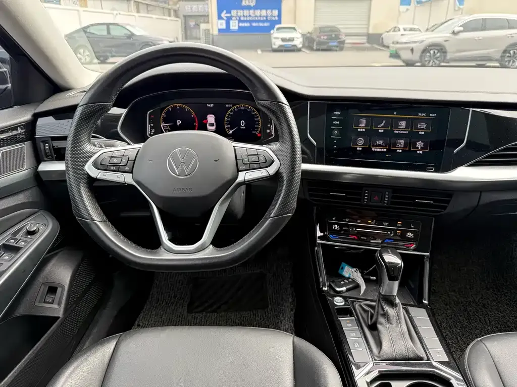 Volkswagen Passat — фото 2