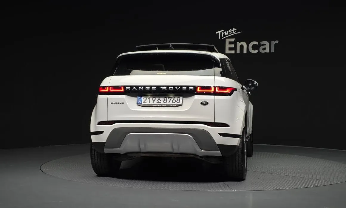 Land Rover Range Rover Evoque — фото 5