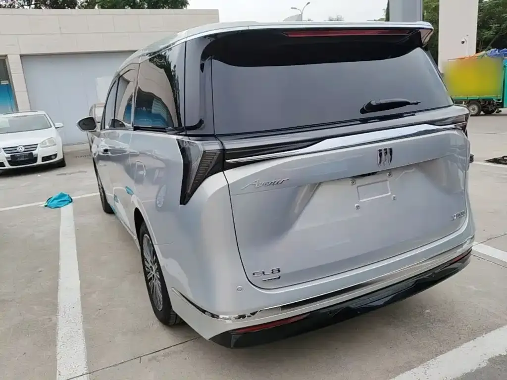 Buick GL8 Hybrid — фото 4