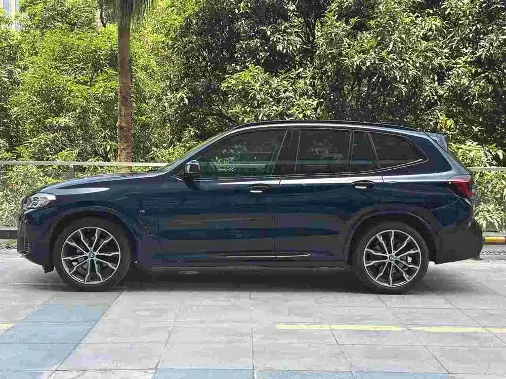 BMW X3 — фото 9