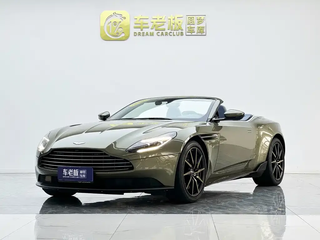 Aston Martin DB11 — фото 1