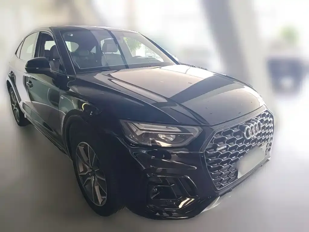 Audi Q5L Sportback — фото 2