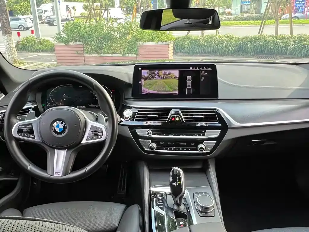 BMW 5 Series (Import) — фото 4