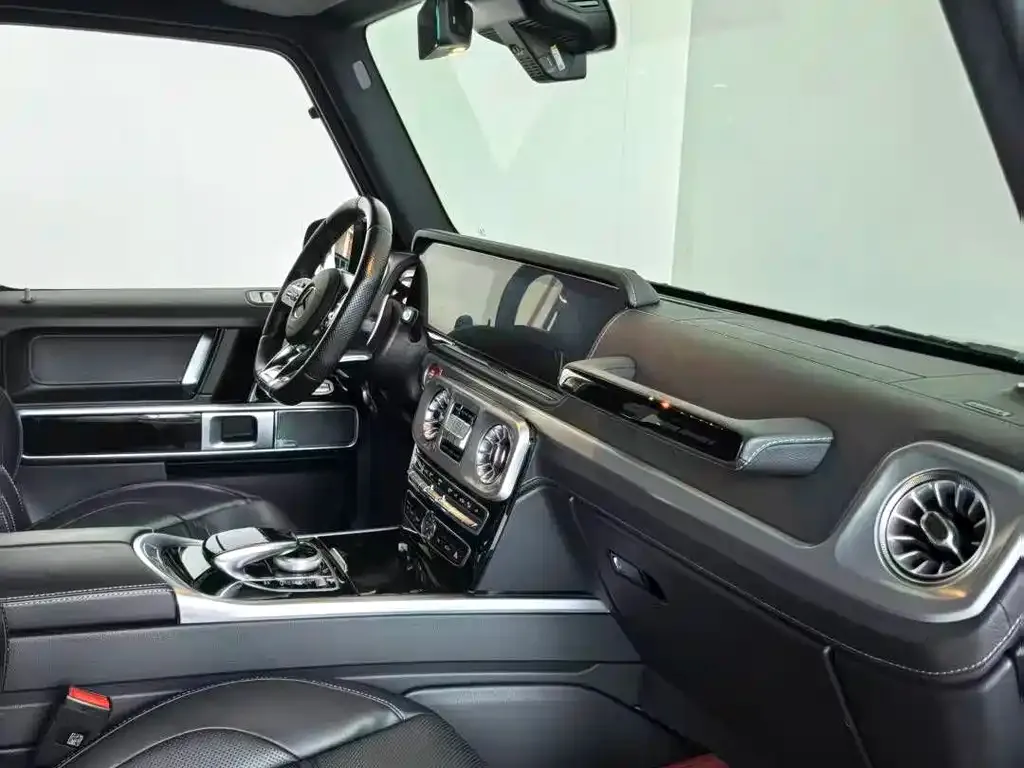 Mercedes-Benz G-Class AMG — фото 6
