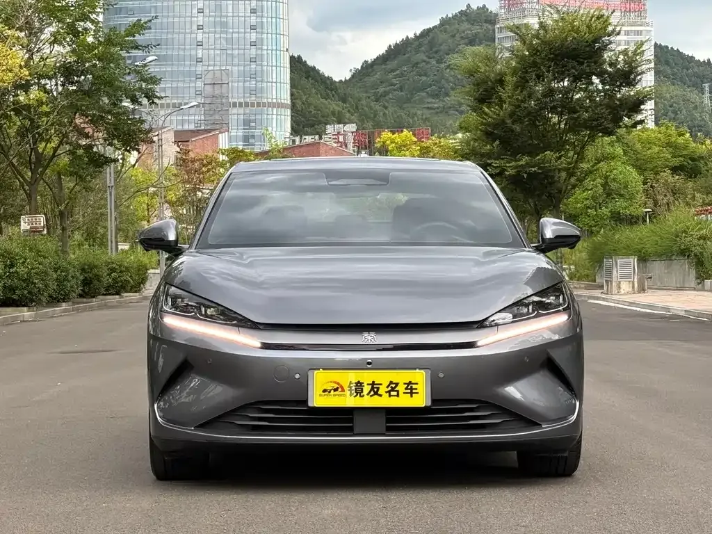 BYD Qin L — фото 8