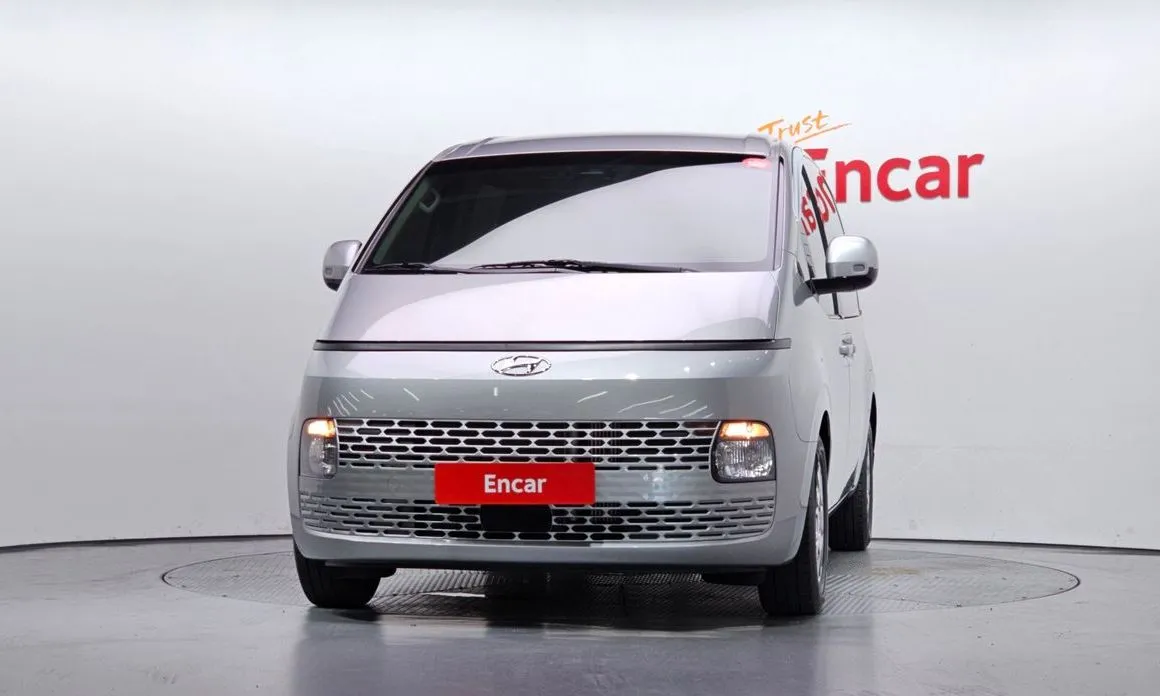 Hyundai Staria — фото 3