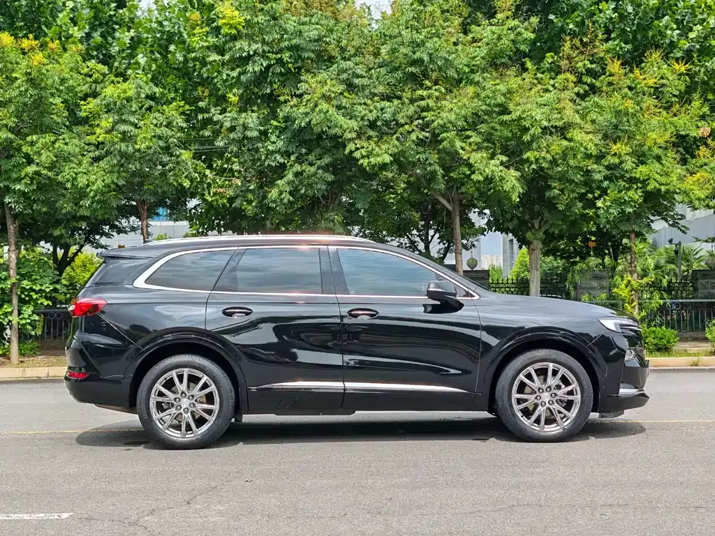 Buick Enclave — фото 9
