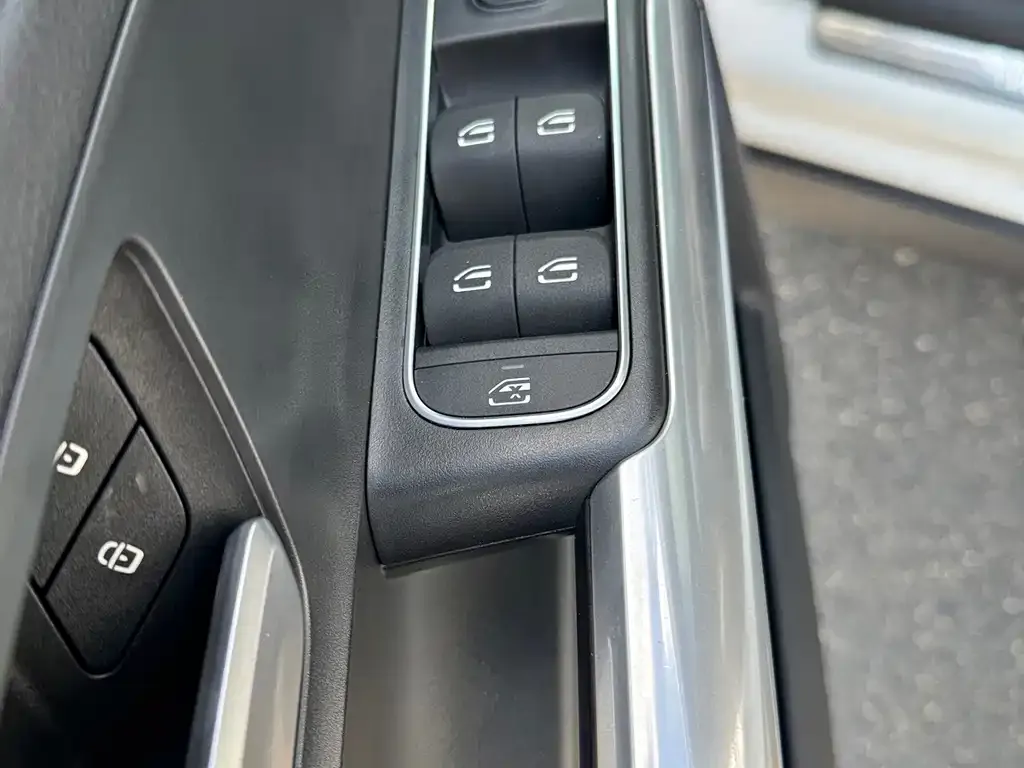 Mercedes-Benz GLA — фото 2