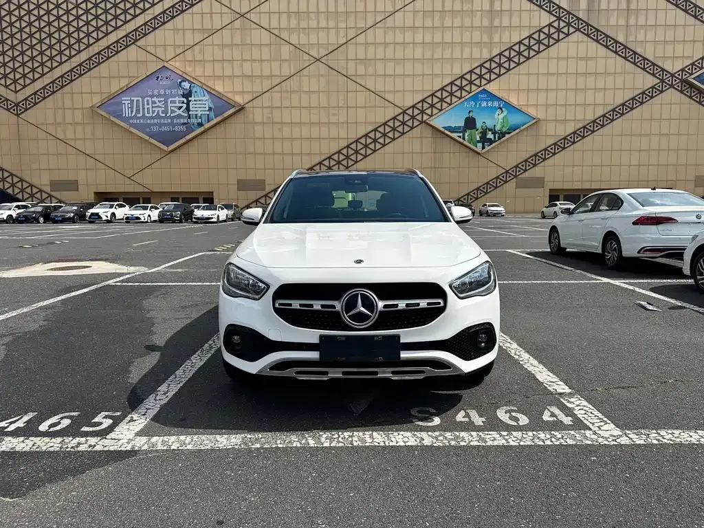 Mercedes-Benz GLA — фото 6