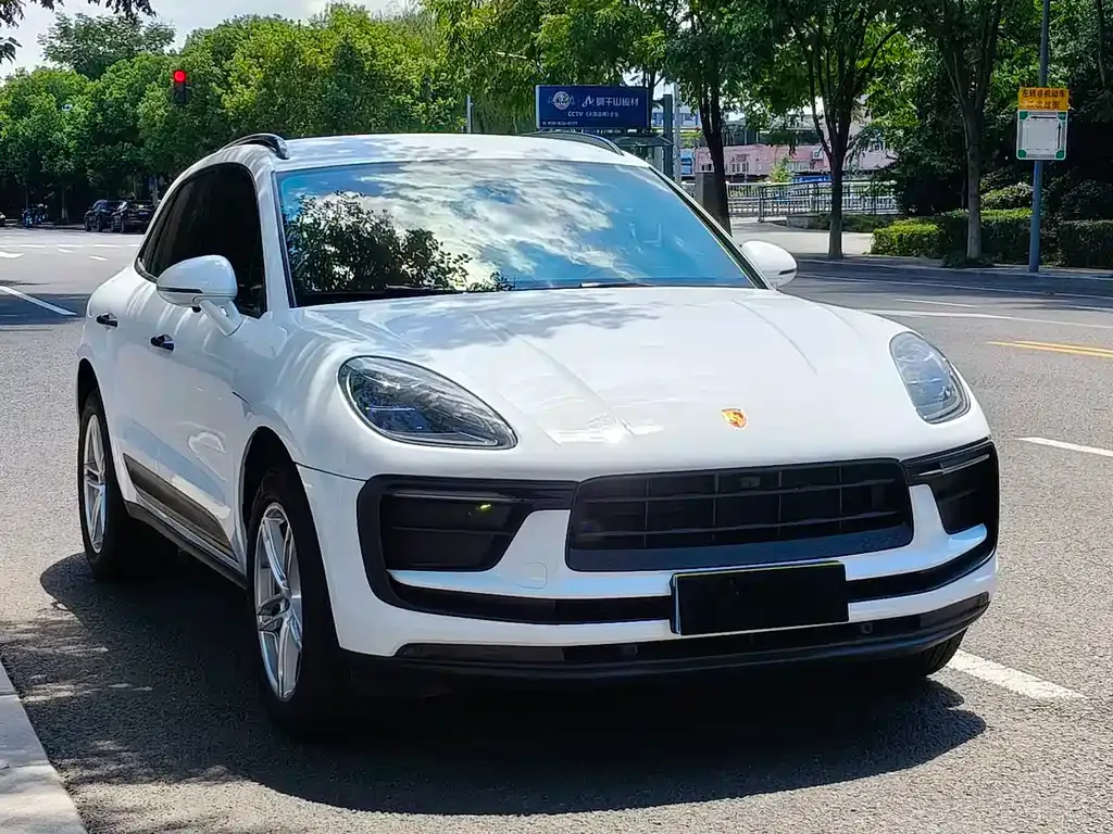 Porsche Macan — фото 9