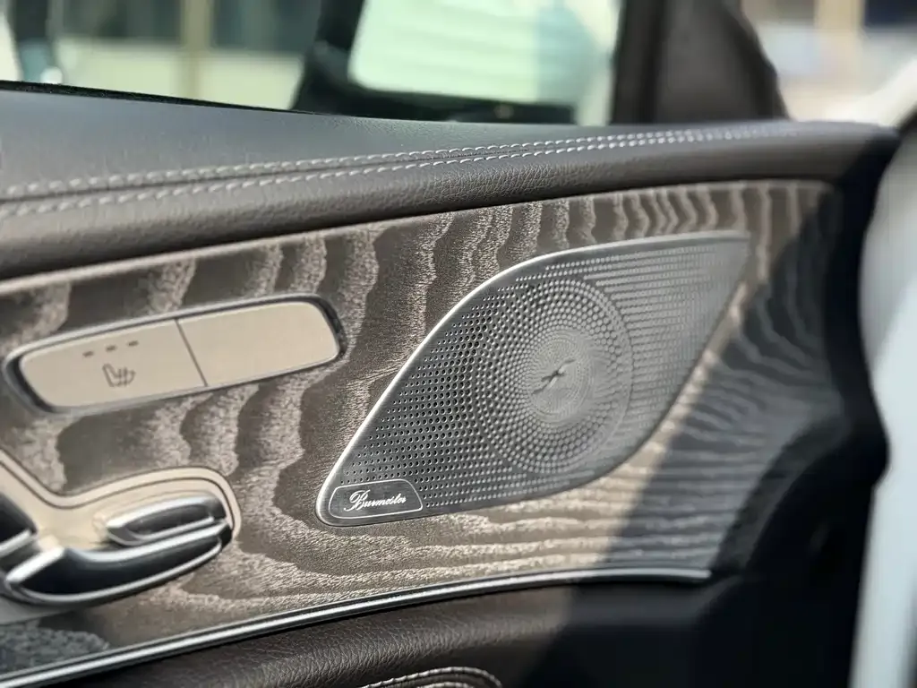 Mercedes-Benz CLS — фото 7